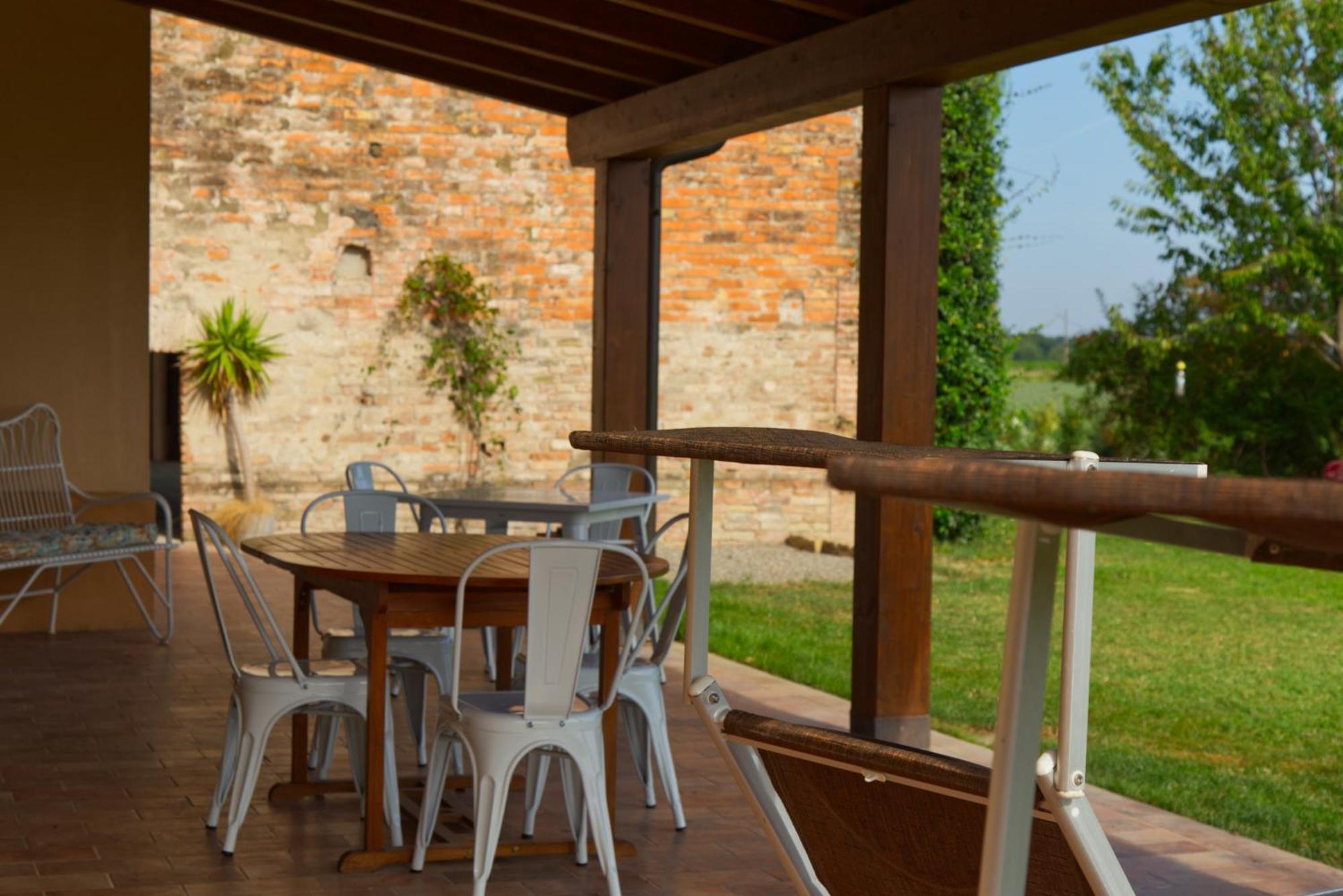 Antico Casale Caroli Hotel Gattatico Exterior photo