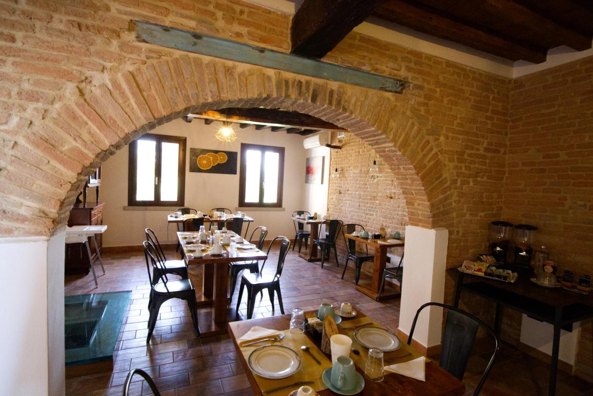 Antico Casale Caroli Hotel Gattatico Exterior photo